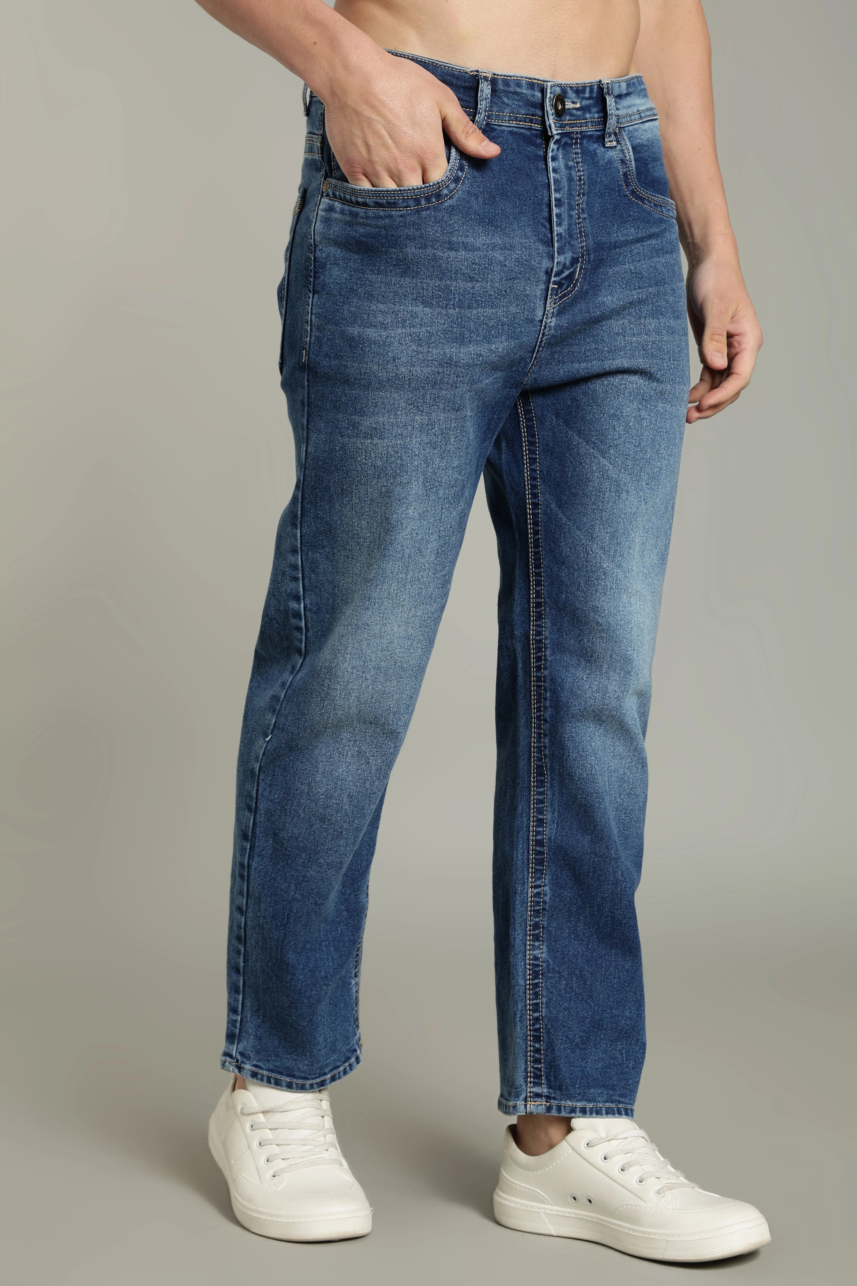 Color Hunt Straight Fit Men Blue Jeans