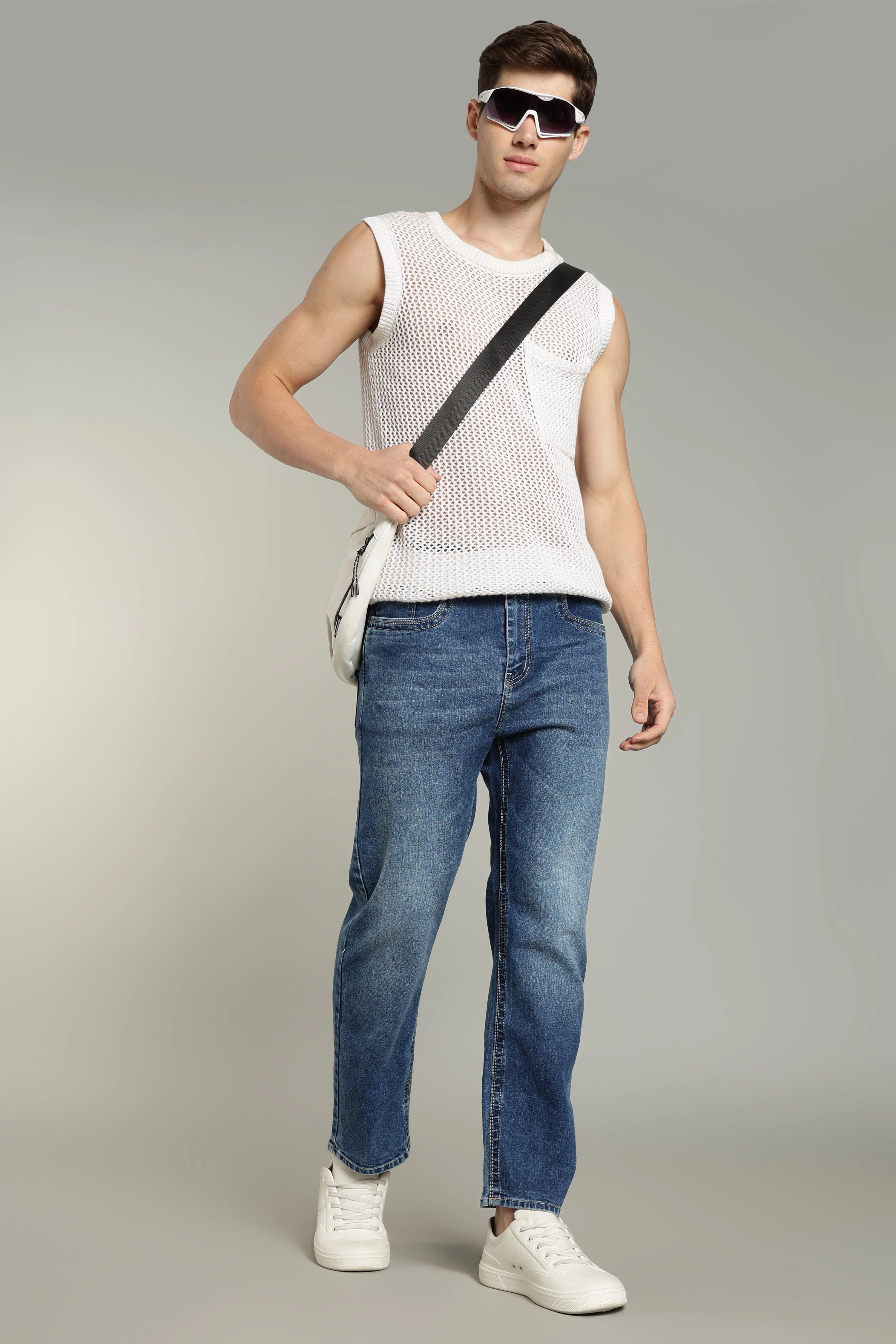 Color Hunt Straight Fit Men Blue Jeans
