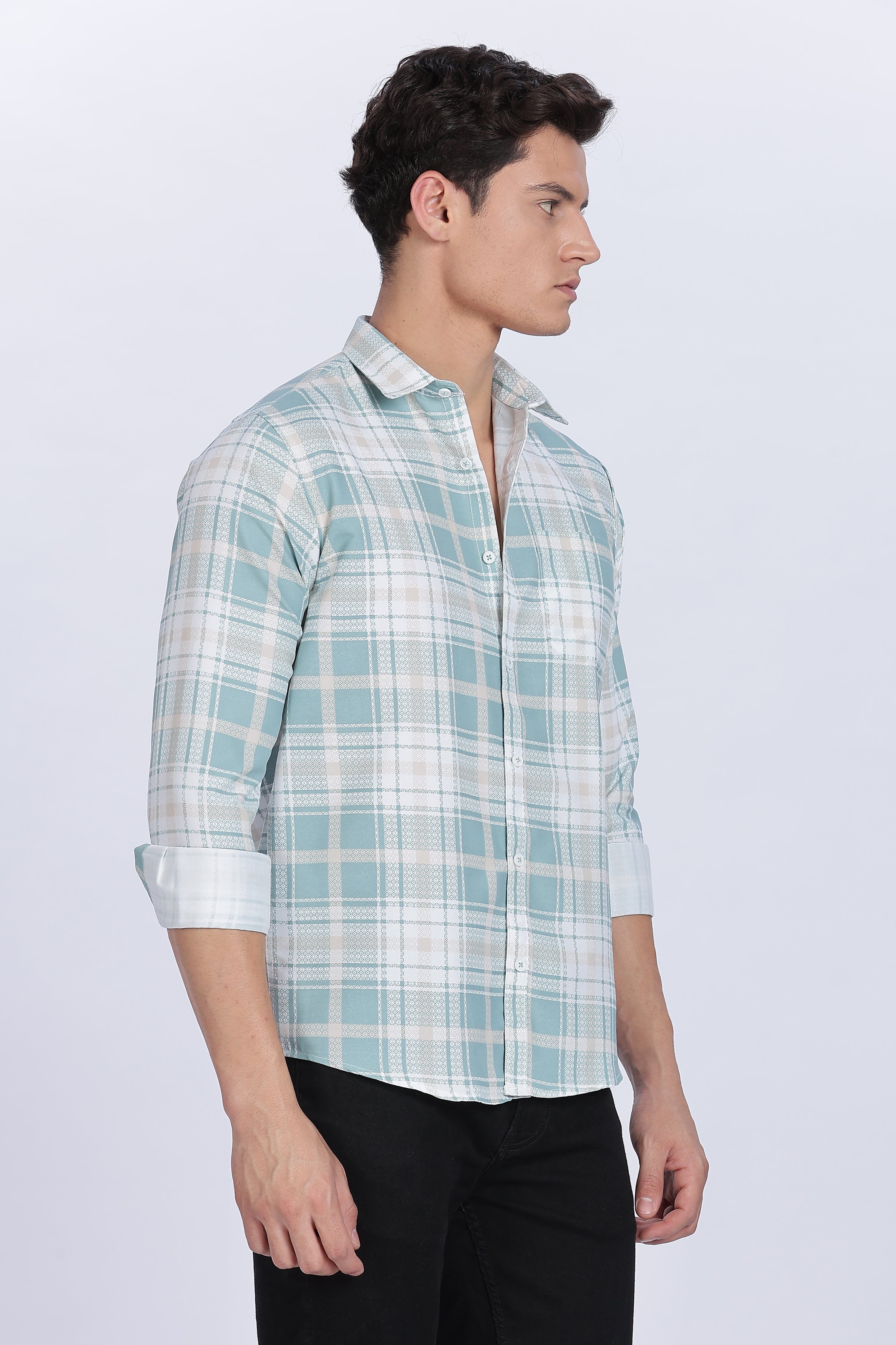 Color Hunt Men's White & Cyan Full Sleeve Cotton Checks Shirt