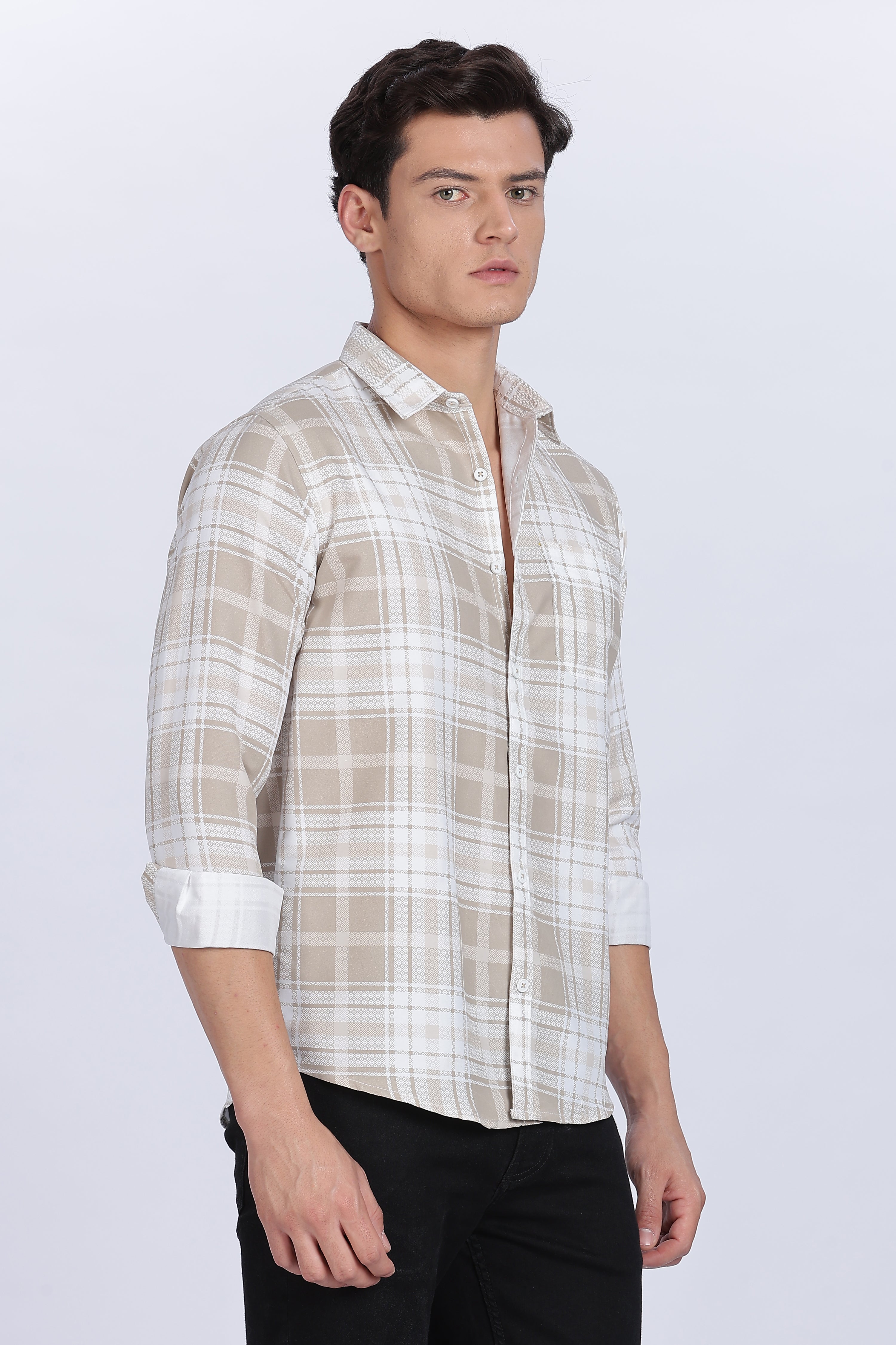 Color Hunt Men's White & Brown Checked Full Sleeve Cotton Shirt