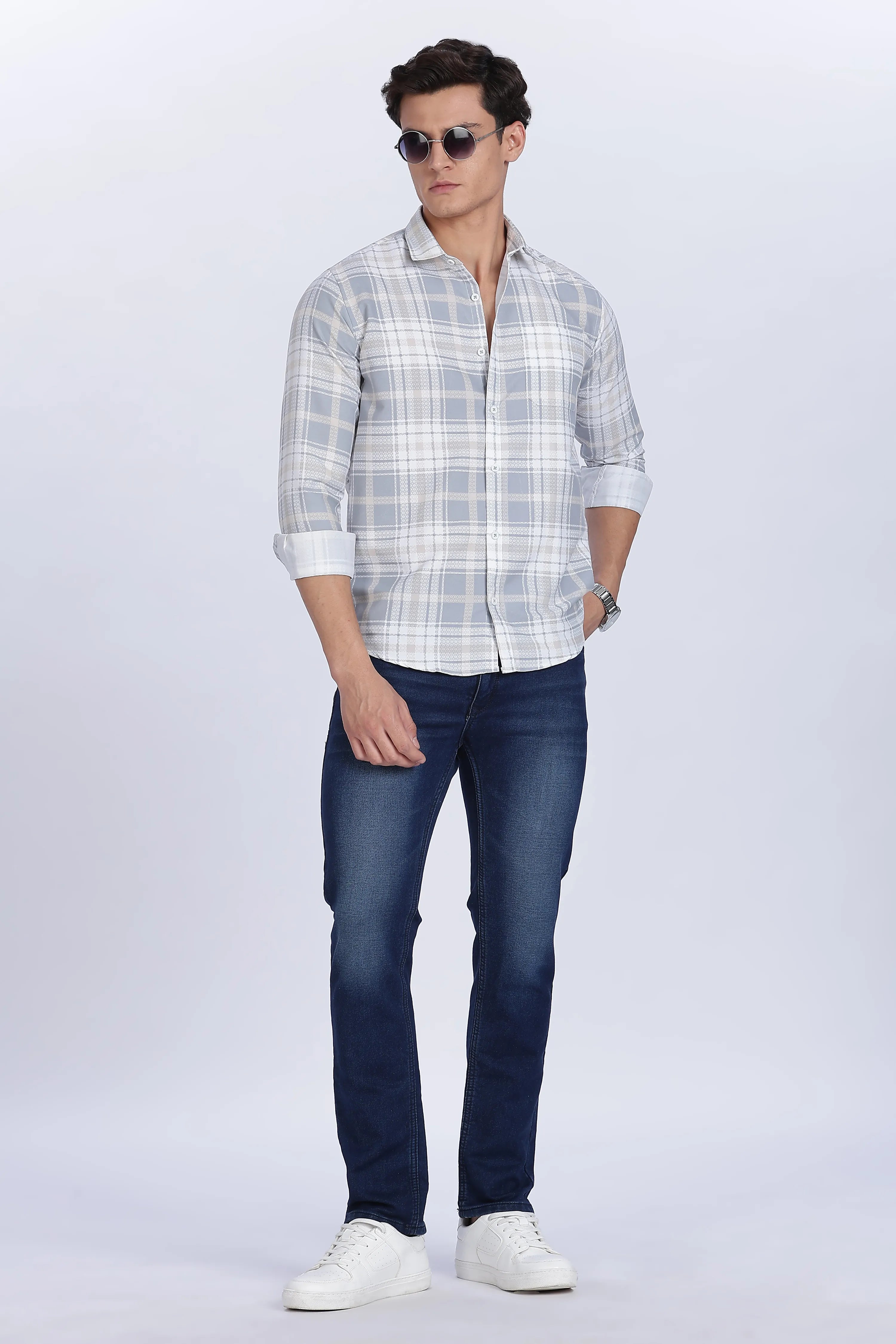 Color Hunt Men's White & Grey Full Sleeve Regular Fit Checked Shirt