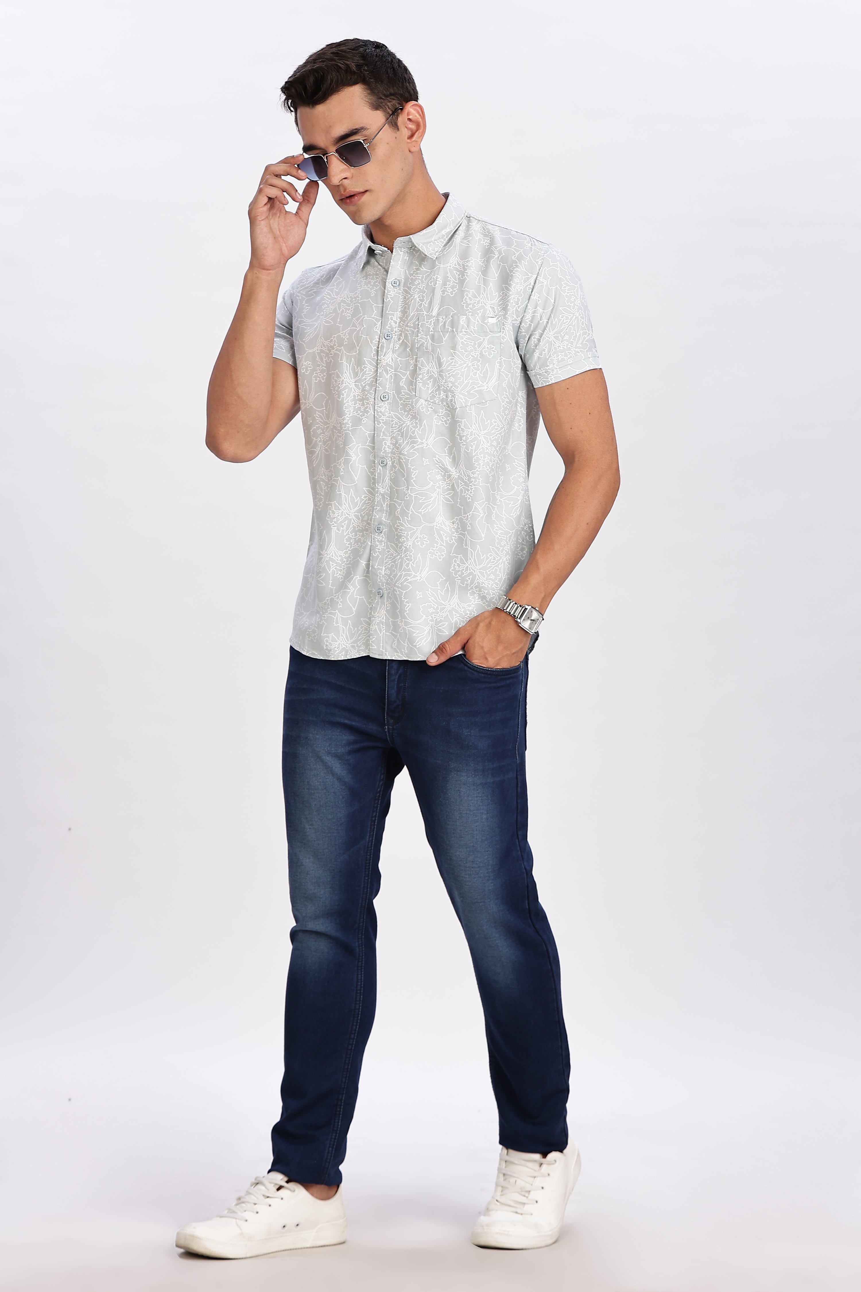 Color Hunt Men's Grey Half Sleeve Rayon Shirt - Regular Fit