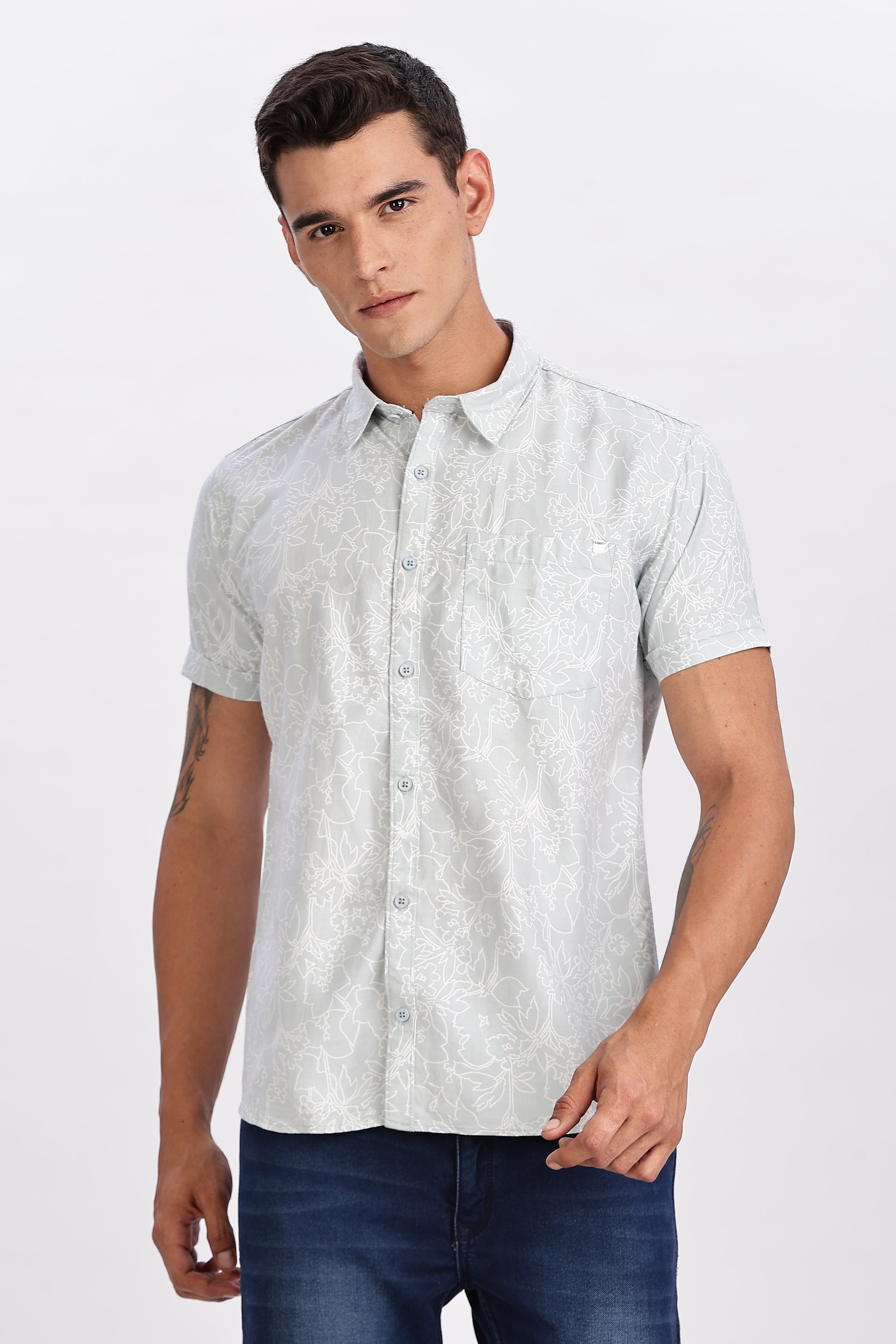 Color Hunt Men's Grey Half Sleeve Rayon Shirt - Regular Fit