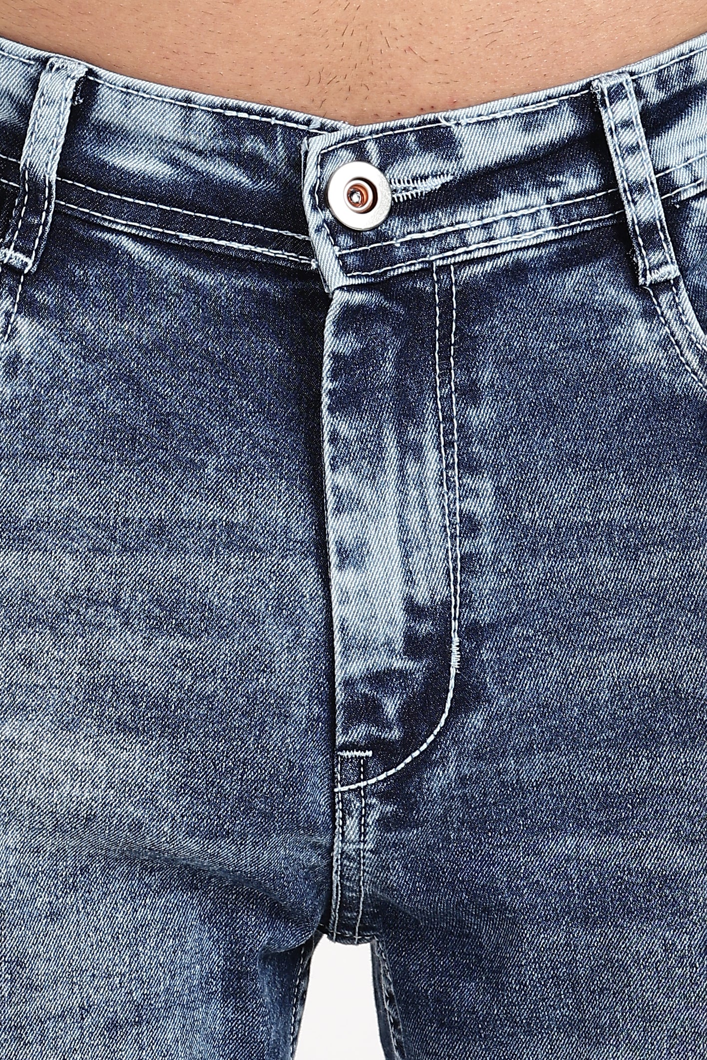 Color Hunt Men's Blue Regular Fit Washed Denim Jeans