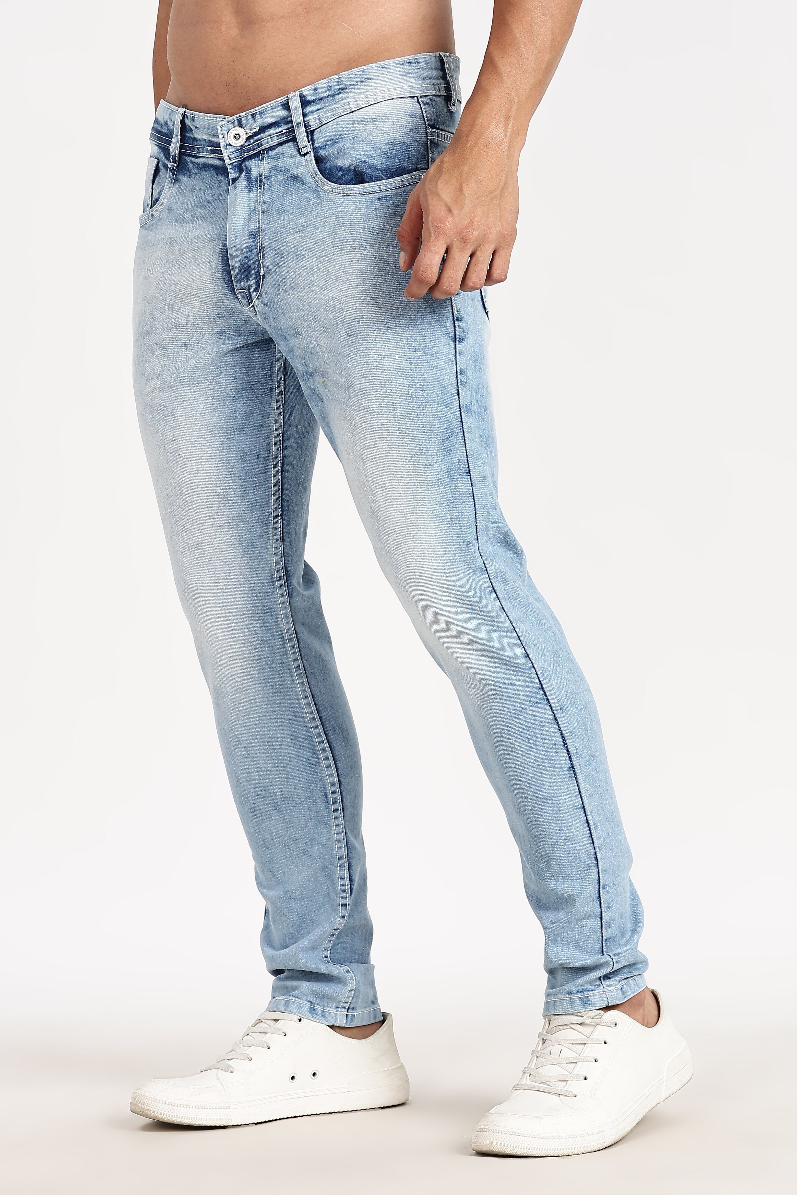 Color Hunt Men's Light Blue Full Length Washed Denim Jeans