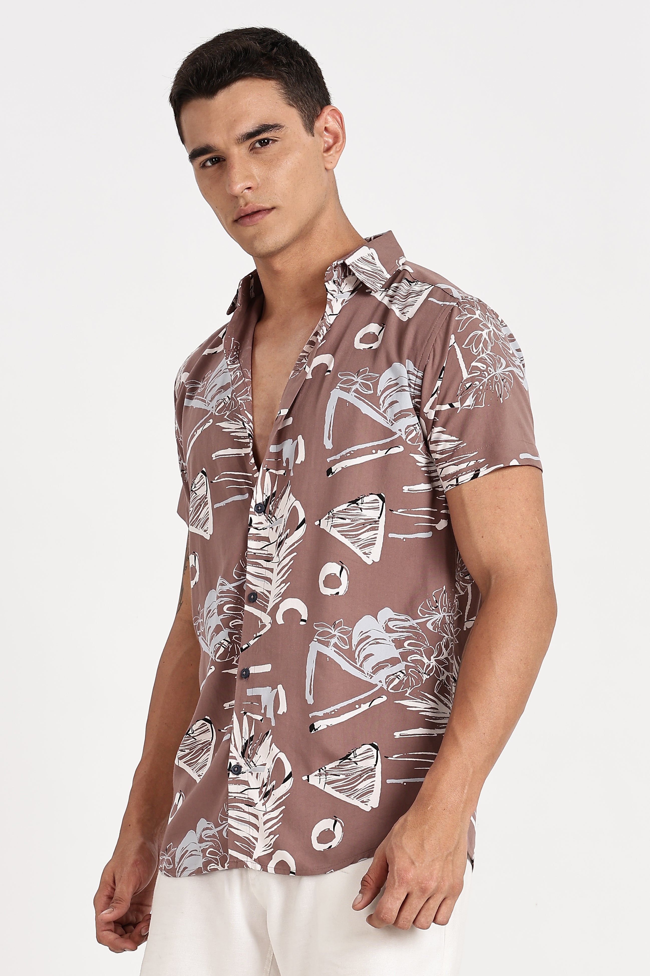Color Hunt Men's Brown Printed Half Sleeve Poly Cotton Shirt
