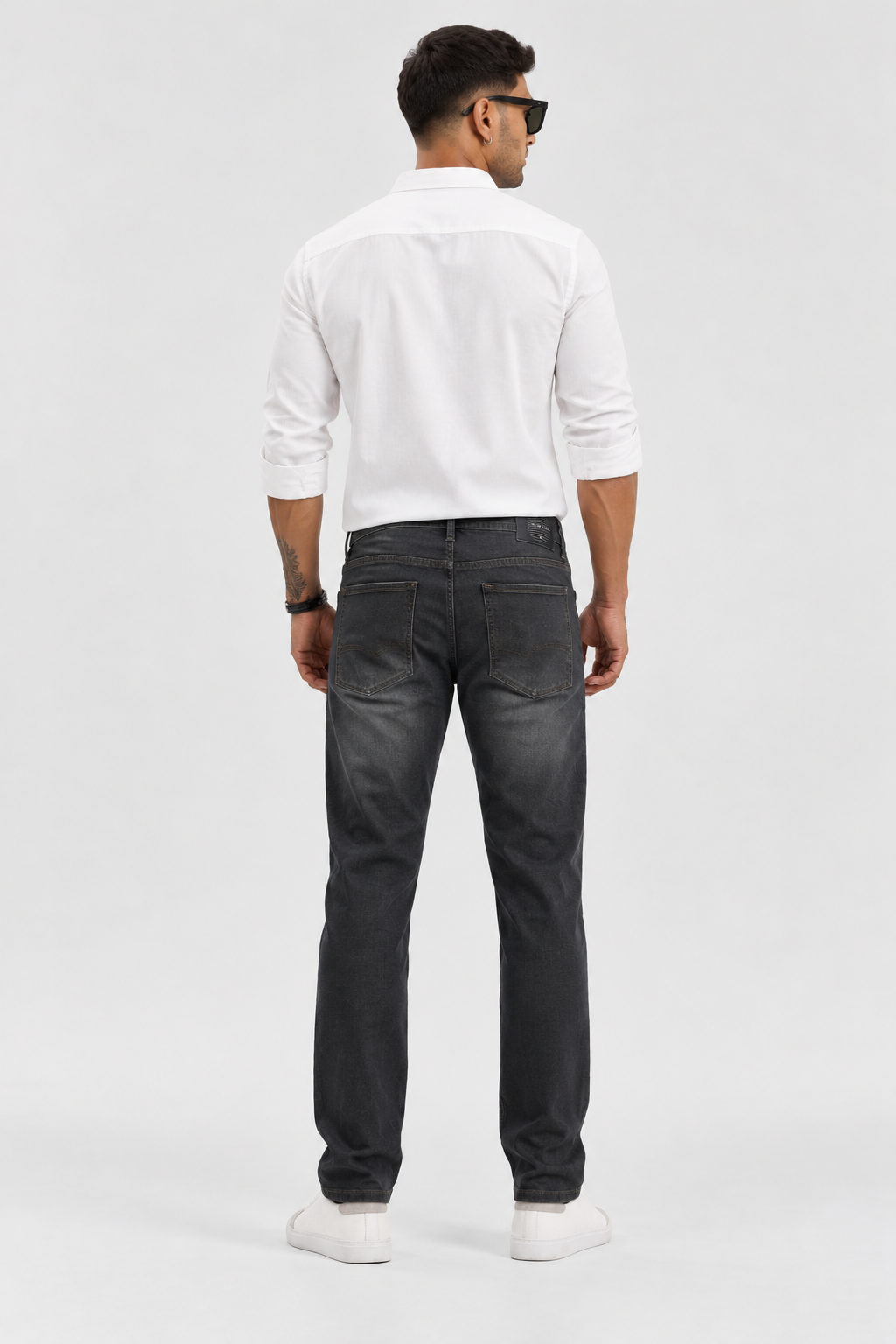 Color Hunt Dark Grey Regular Fit Denim Jeans for Men