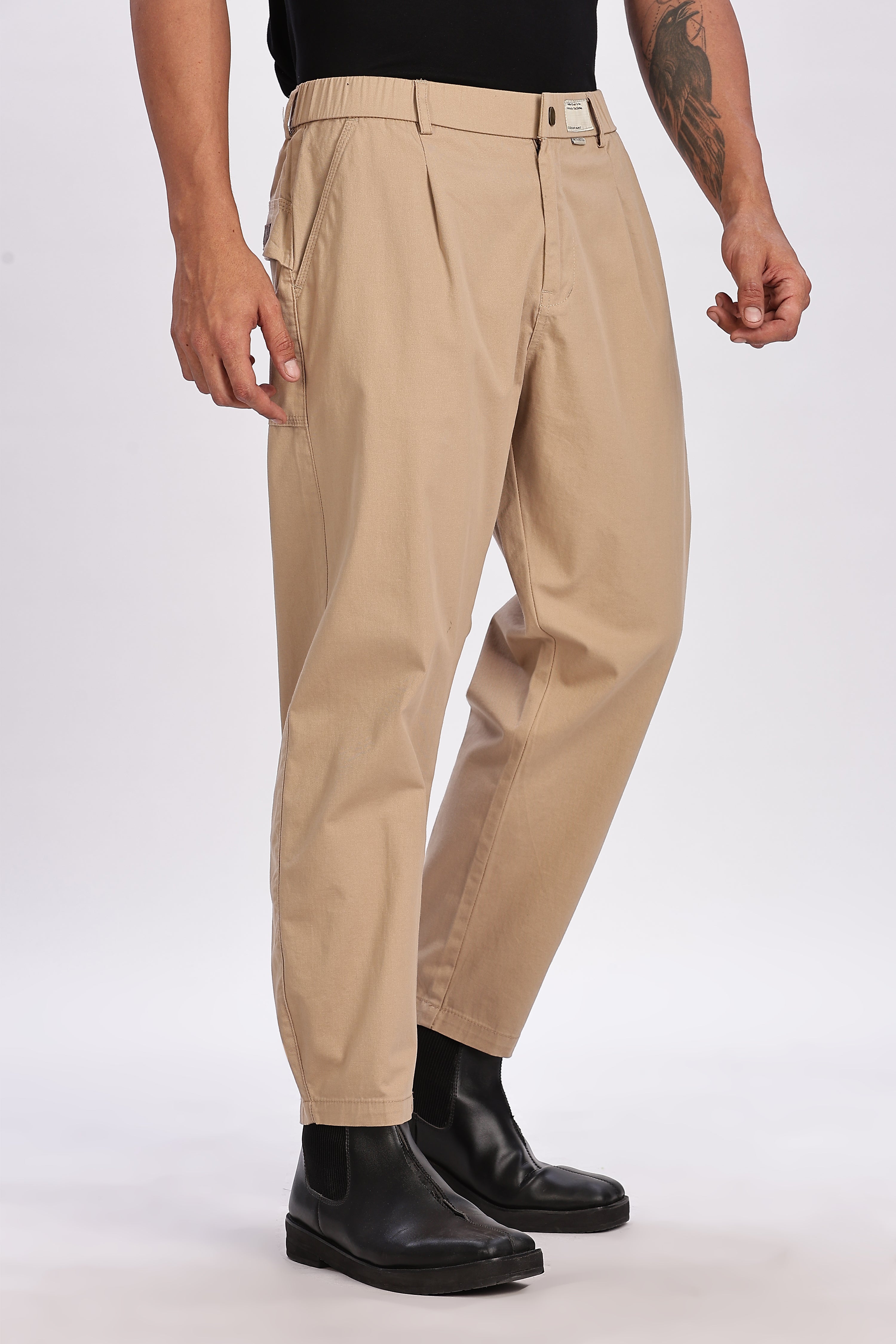 Color Hunt Men's Beige Ankle Length Cotton Jogger Trousers