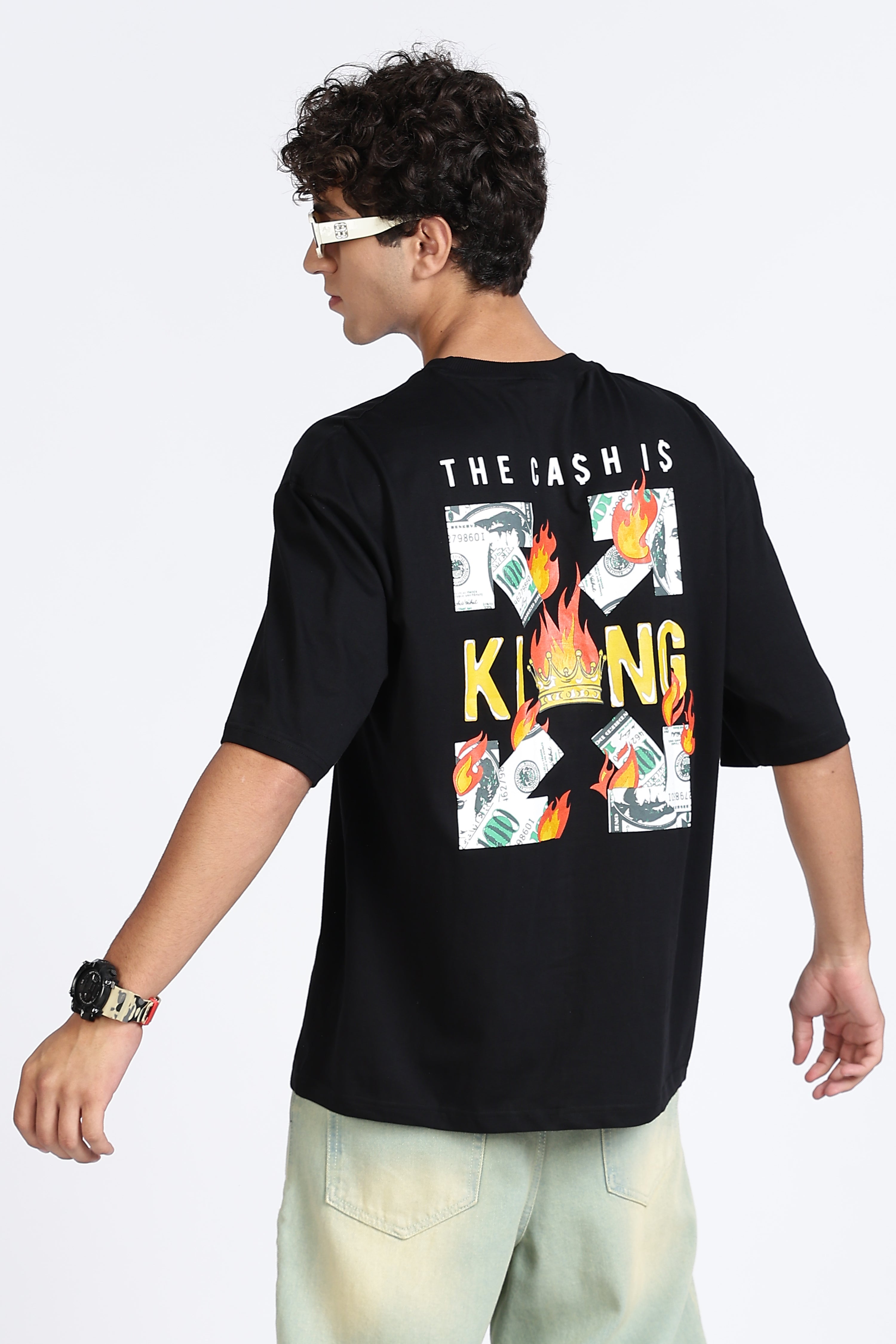 Color Hunt Men's Black Oversize Printed Pure Cotton T-Shirt