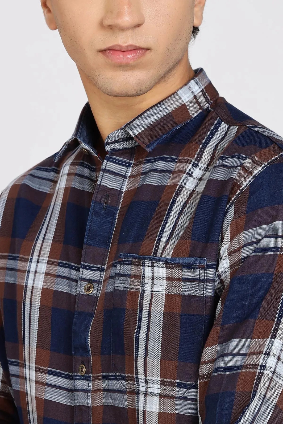 Color Hunt Men Checkered Casual Brown Shirt