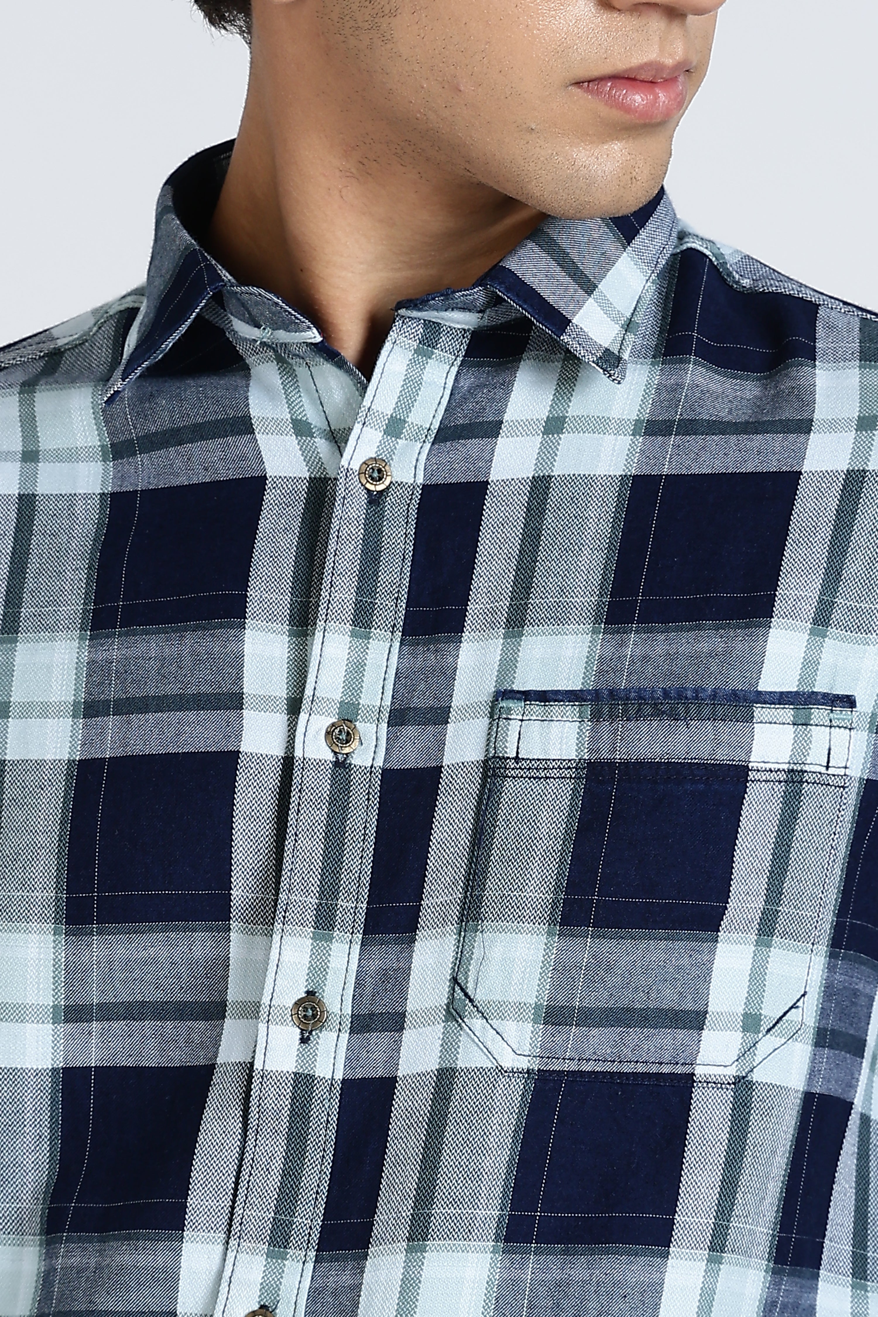 Color Hunt Men's Blue Pure Cotton Full Sleeve Checkered Shirt