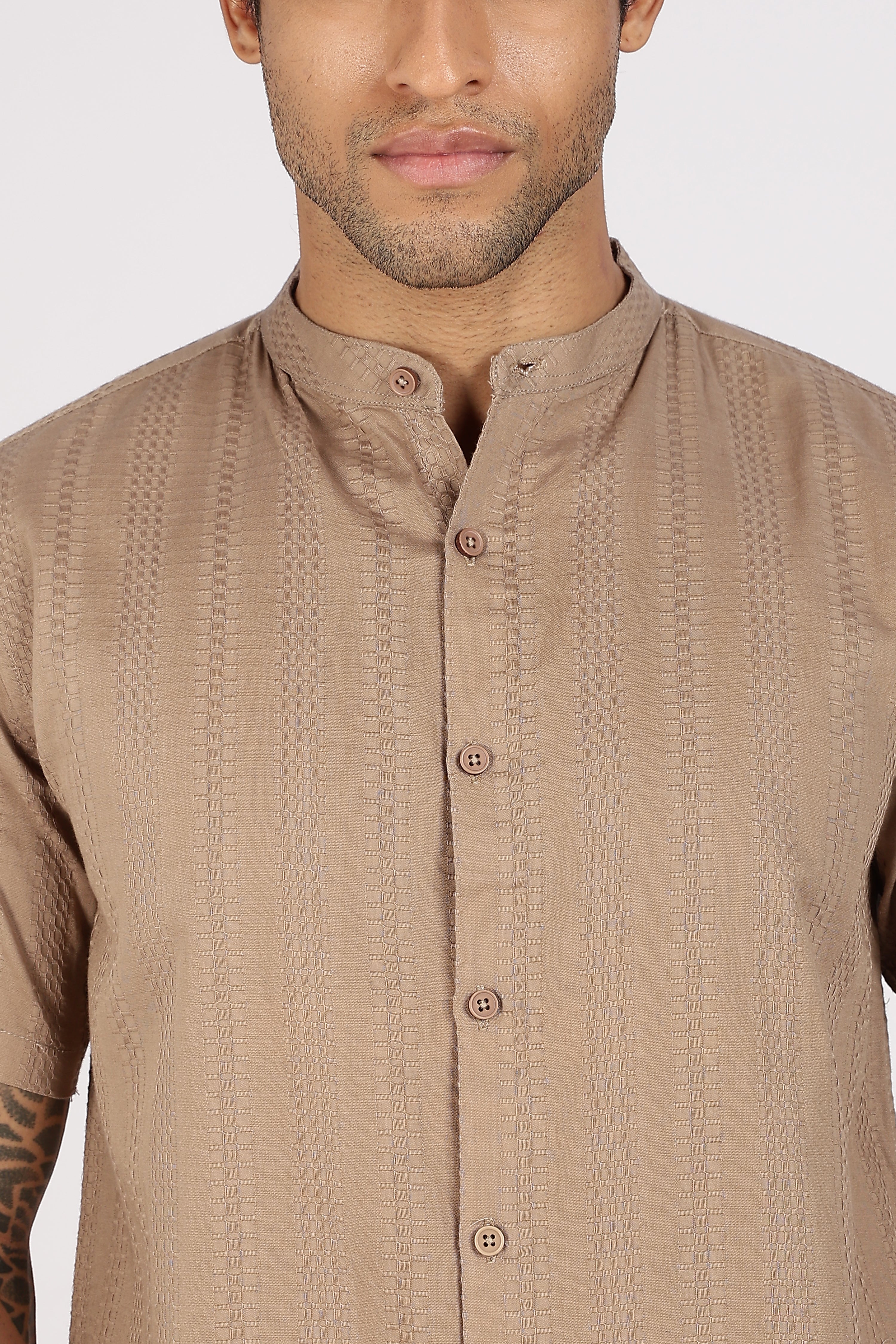 Color Hunt Men's Brown Pure Cotton Half Sleeve Shirt