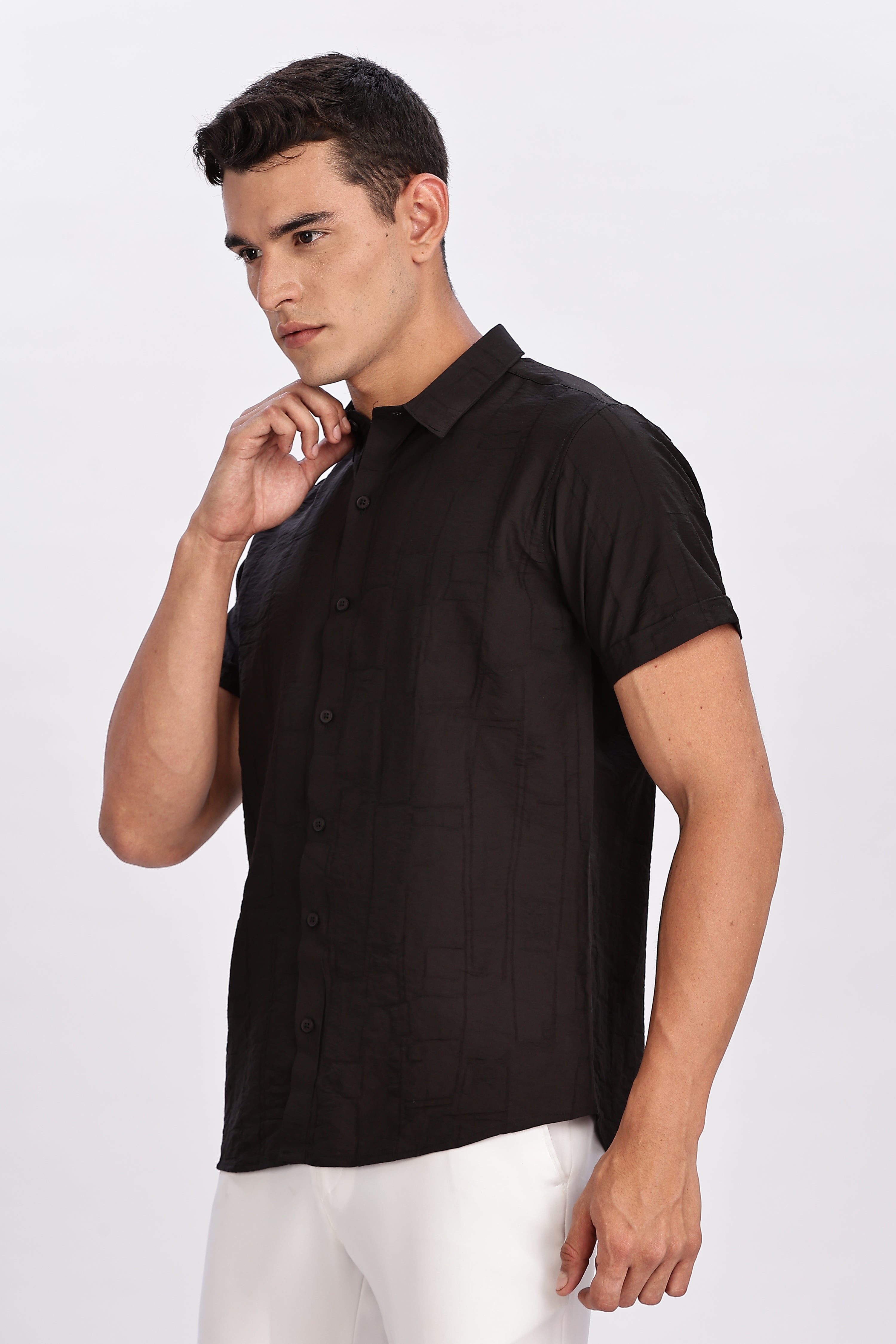 Color Hunt Men's Black Printed Jaquard Half Sleeve Shirt