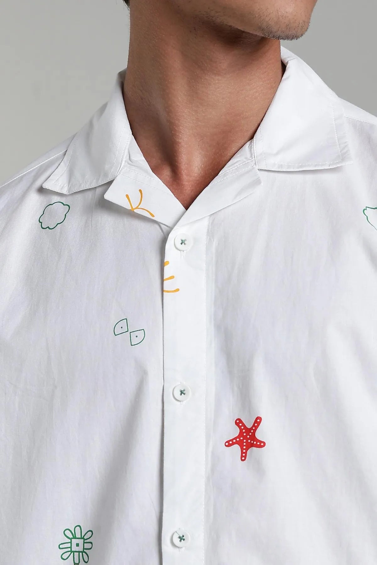 COLOR HUNT Men Printed Casual White Shirt