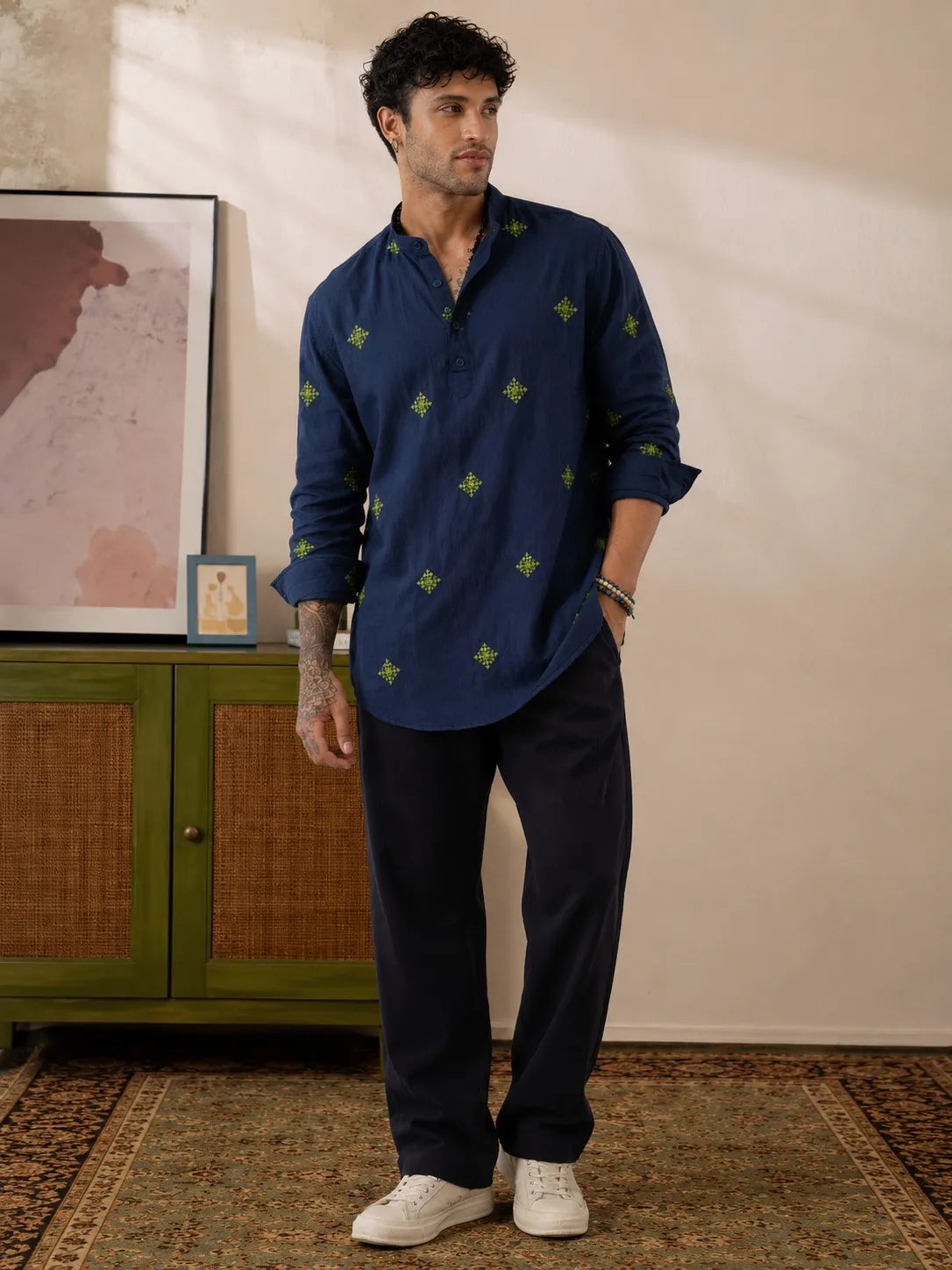 Colorhunt Men’s Navy Blue Embroidered Cotton Short Kurta | Mandarin Collar